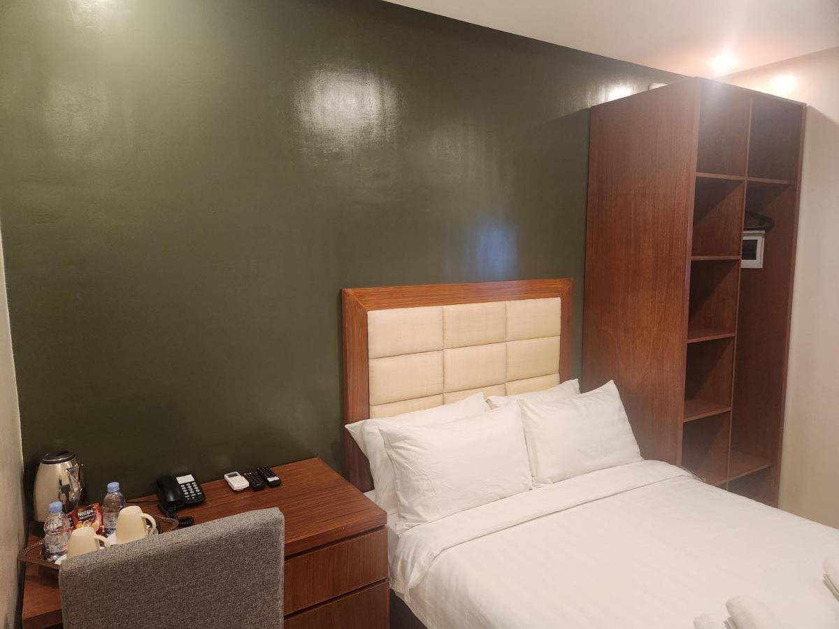 Hotel Herencia 625 Daraga  Luaran gambar